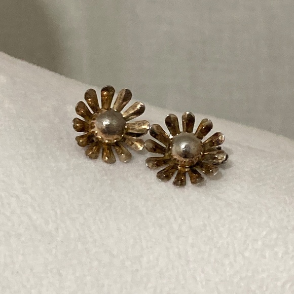 Adorable Sterling Vintage Clip Earrings, Sterling with Gold Tone - Picture 2 of 6